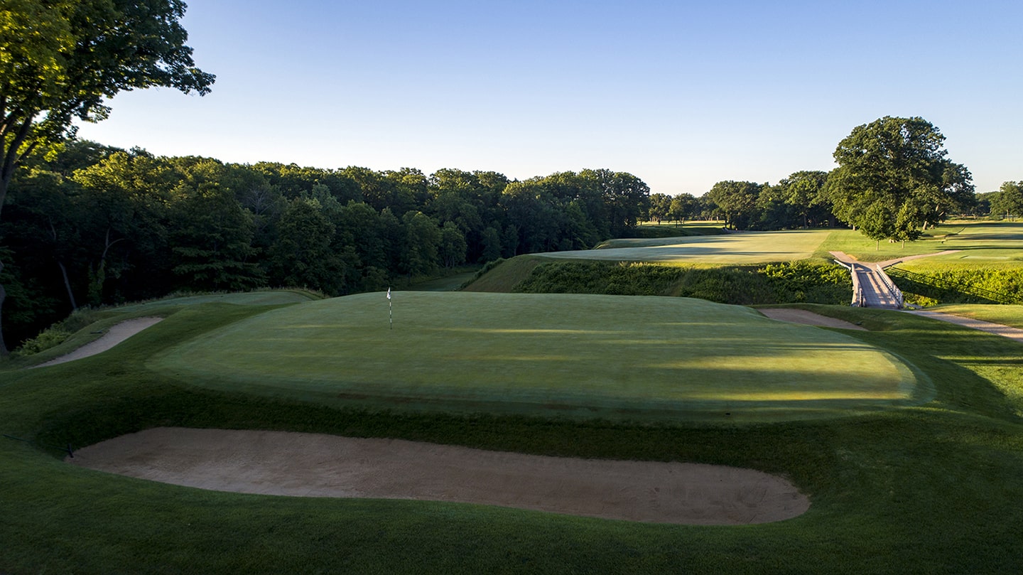 The 11th from behind at Shoreacres