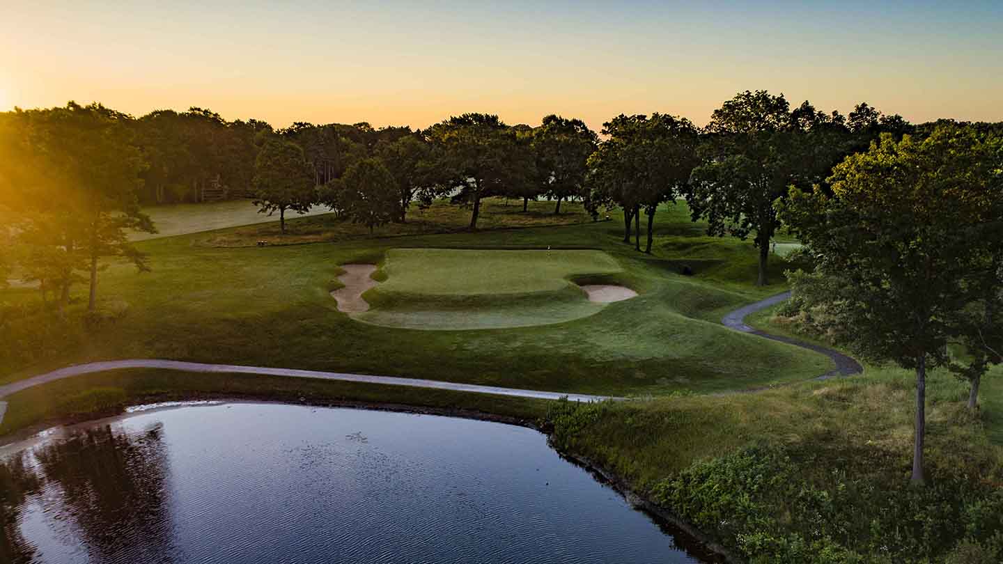 8th tee at Shoreacres